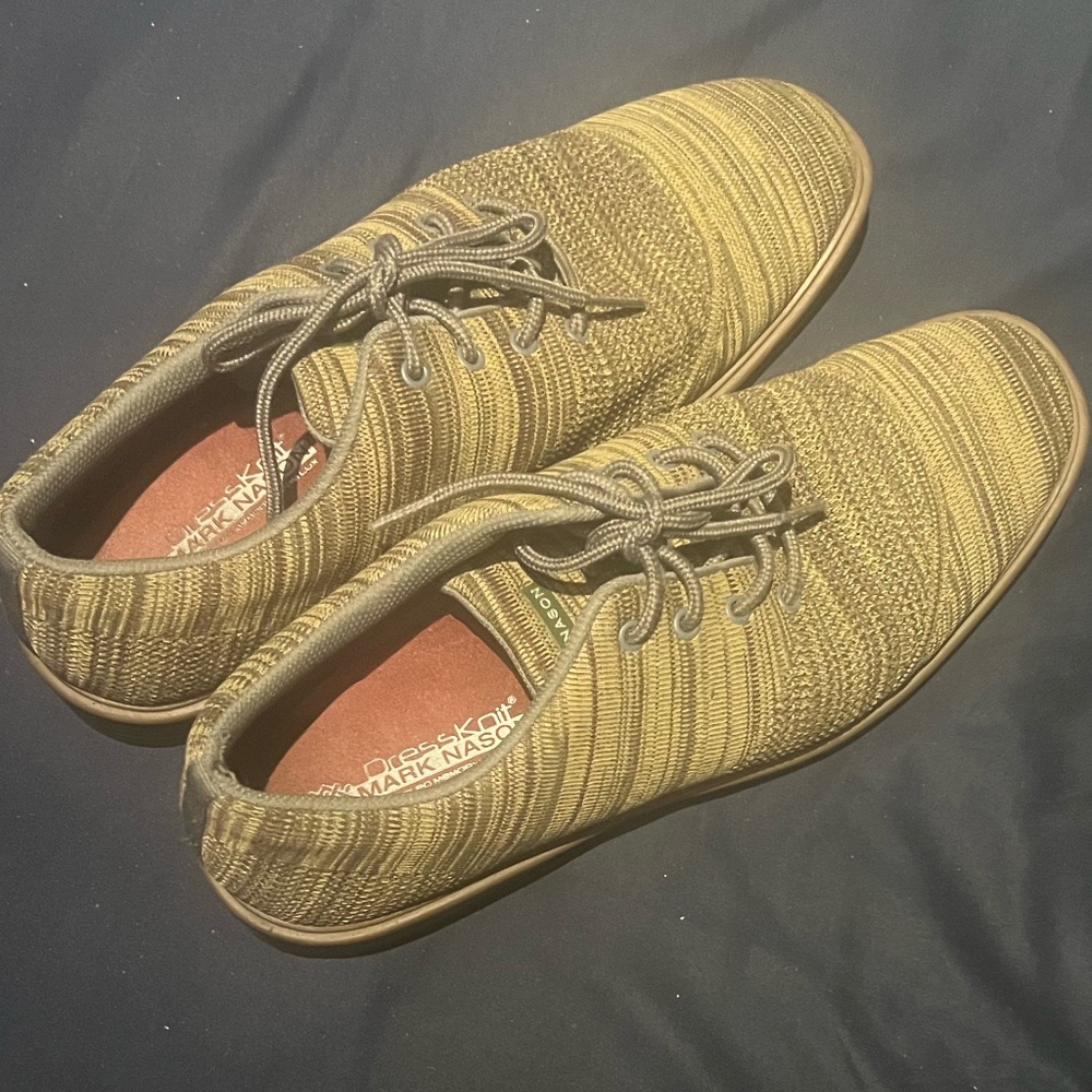 Size 11 Mark Nason Comfy Oxfords (hardly worn)